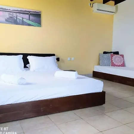 Terra Vine Collection - Raisin House Vakantiehuis *